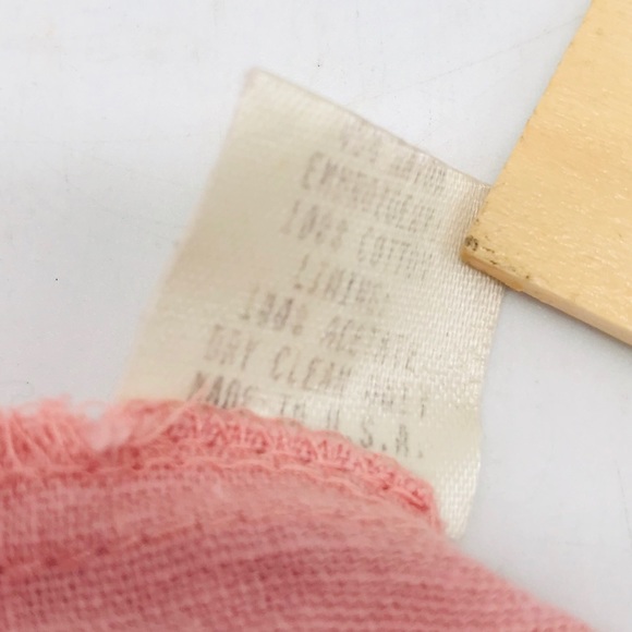 Embroidered Linen Tank Top - Picture 8 of 8